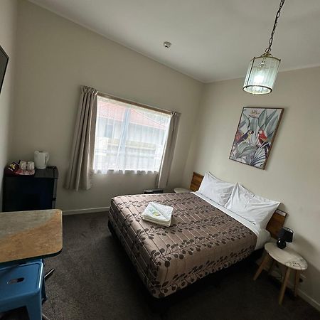 Airport Westney Lodge Оукланд Екстериор снимка